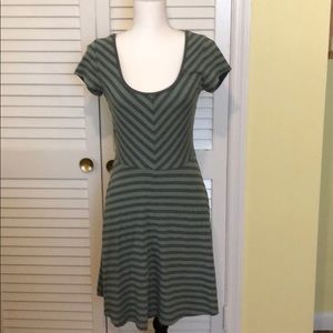 5/$30 Market & Spruce A-line Striped Dress